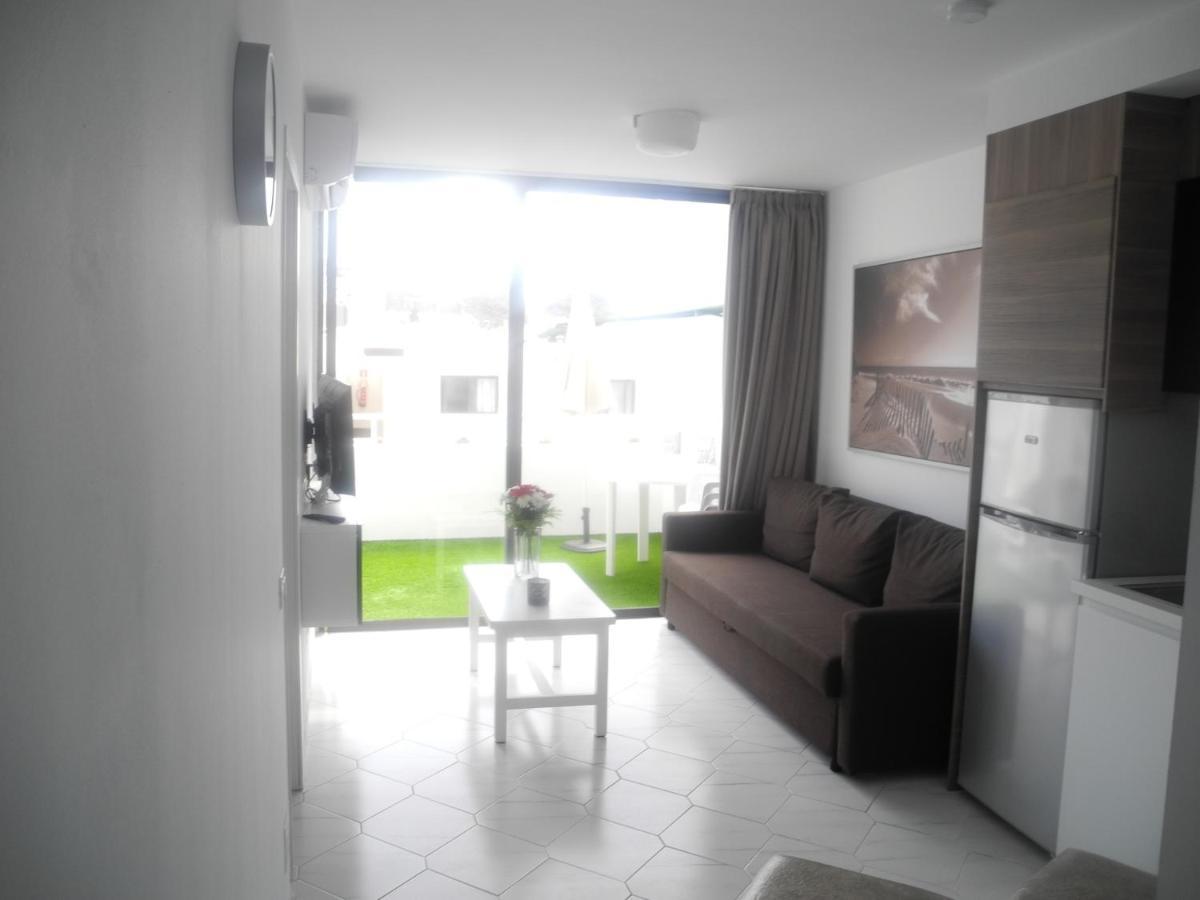 Apartamentos Los Mocanes 푸에르토리코 외부 사진