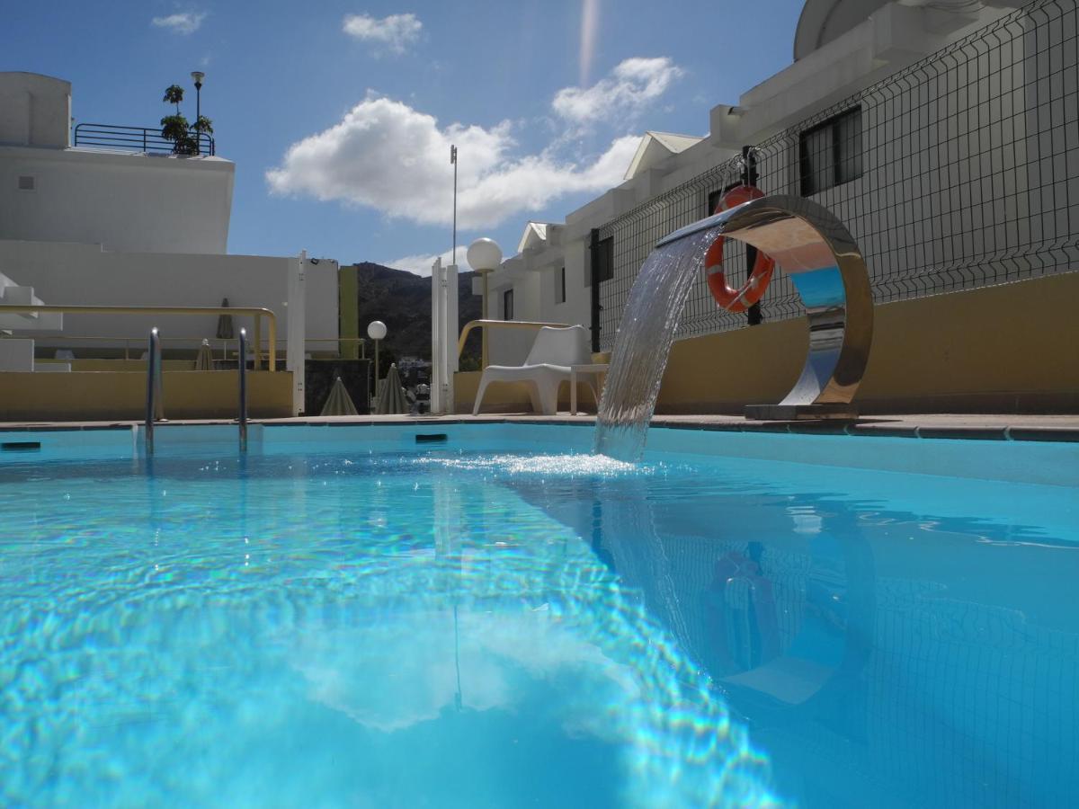 Apartamentos Los Mocanes 푸에르토리코 외부 사진